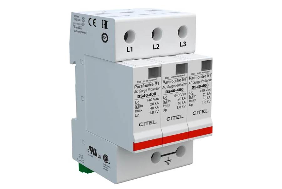 Supresores de picos para proteger equipos de picos de voltaje y prevenir daños electrónicos.